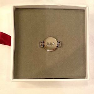 Ring Spinner silver “Faith” size 5 Conquer Ring